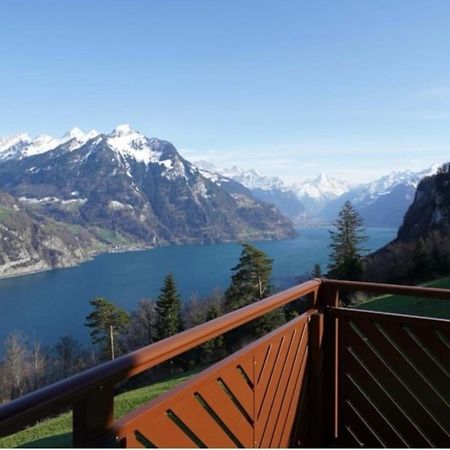 Lakehill72 Seelisberg Exteriör bild